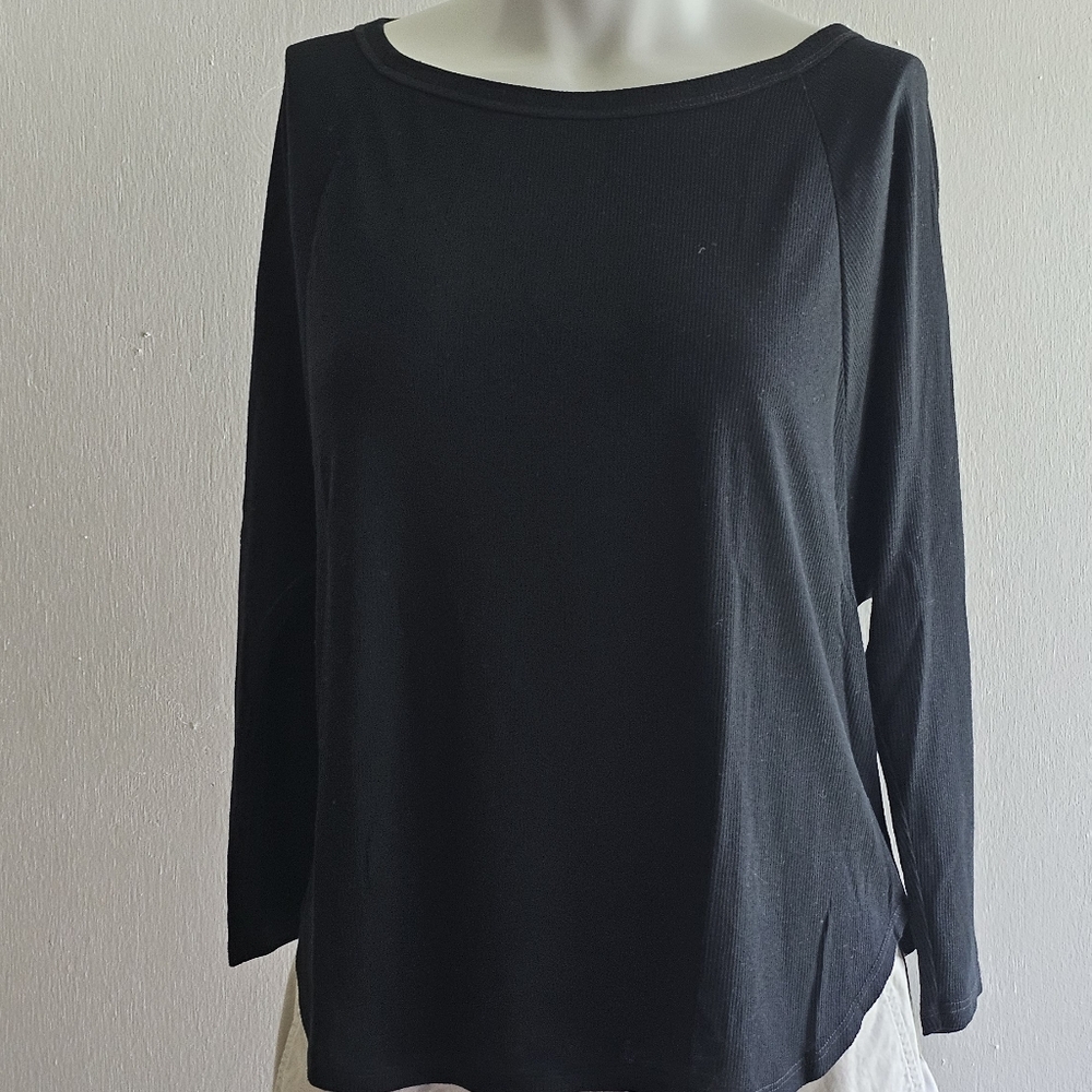 EUC AMERICAN EAGLE OUTFITTERS BLACK BOAT NECK LOOSE FIT SOFT T-SHIRT S